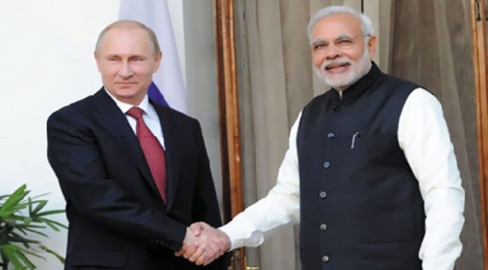 Putin visits India